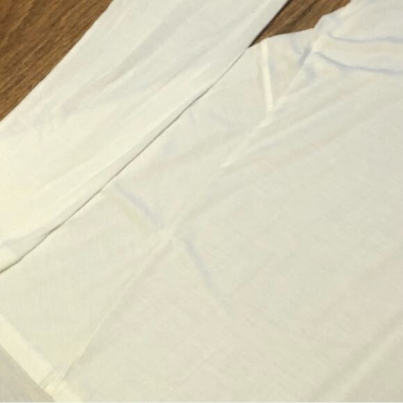 Sweaty Betty Easy Peazy Long Sleeve Crew Neck Shirt Top in Lily White Size XS - Picture 7 of 15